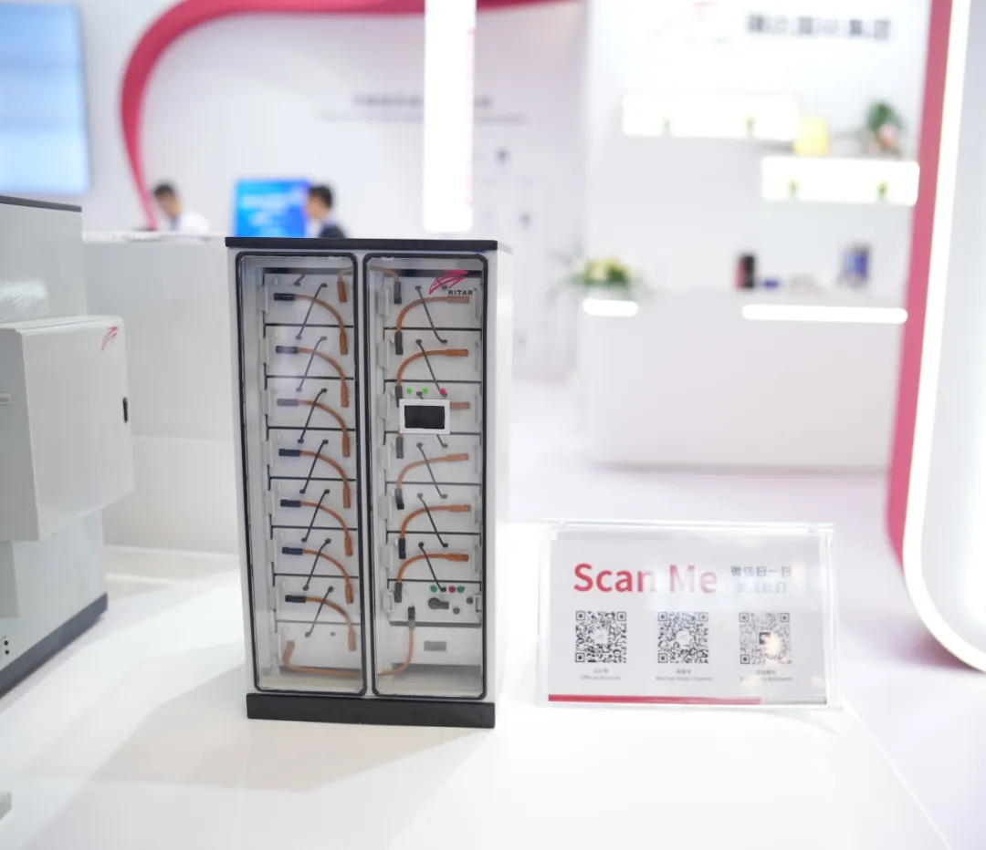 lithium ion forklift battery